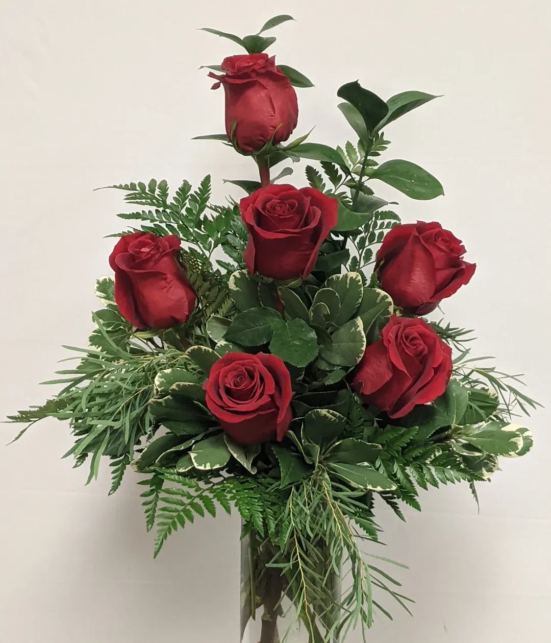 Tim's Touch Florist, Gifts & Flower Delivery 6 RosesPrem.5 colors