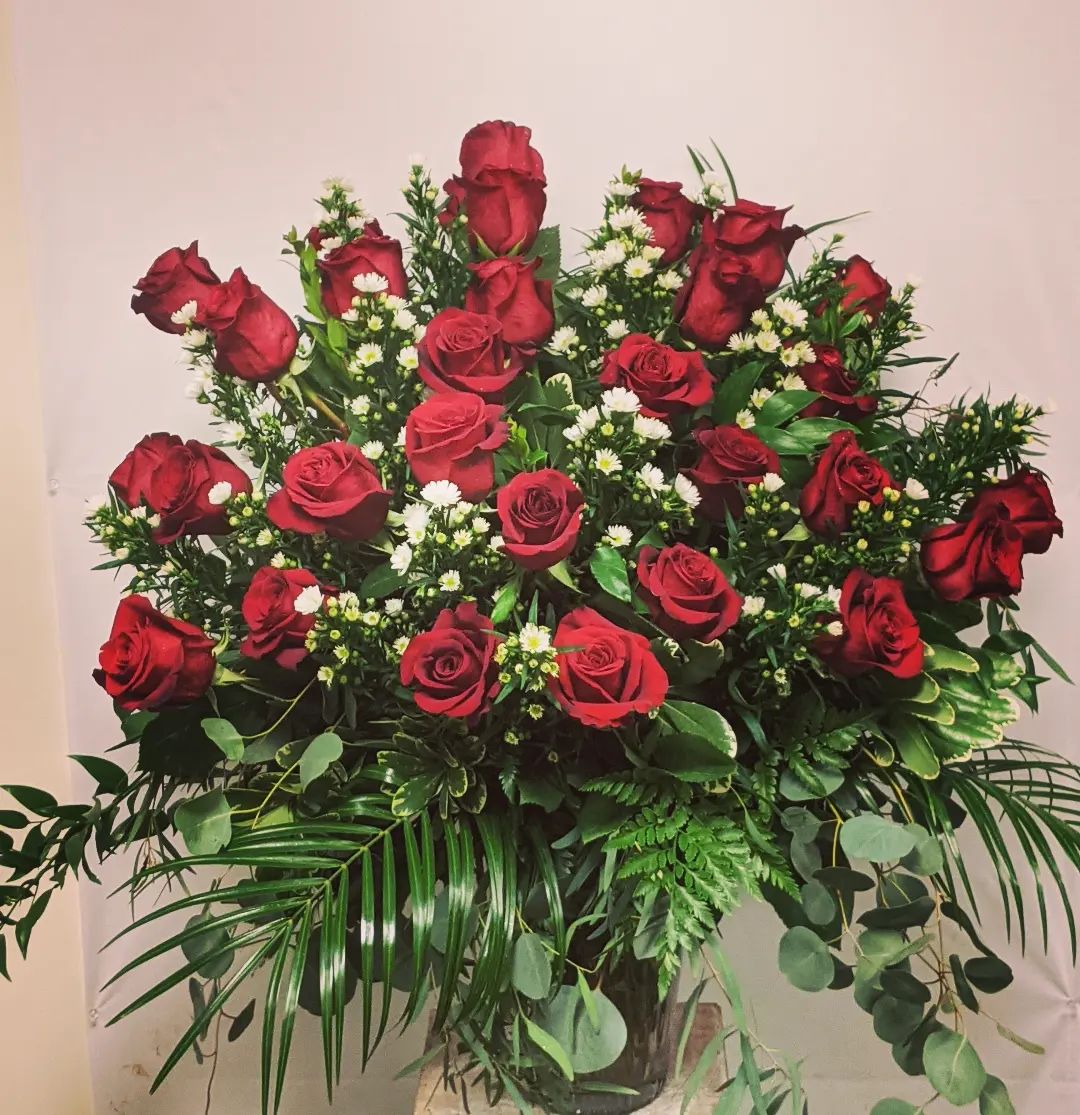 Tim's Touch Florist, Gifts & Flower Delivery Crazy in Love