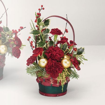 Small Yuletide Basket