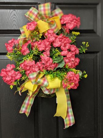 Bold Geranium Basket